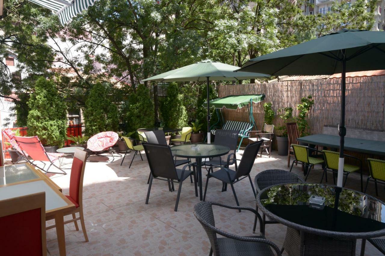 Guest House Golden Coin Ниш Экстерьер фото