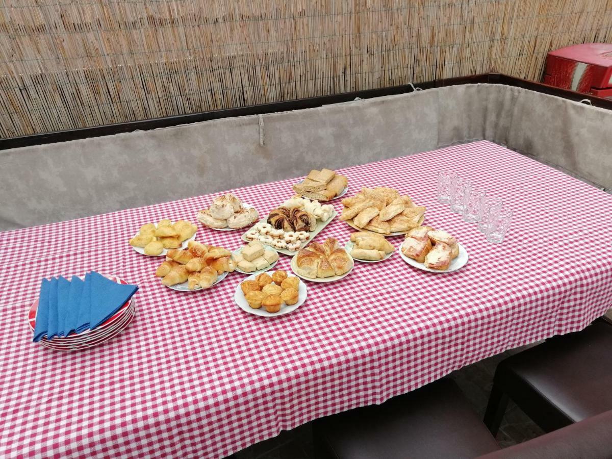 Guest House Golden Coin Ниш Экстерьер фото