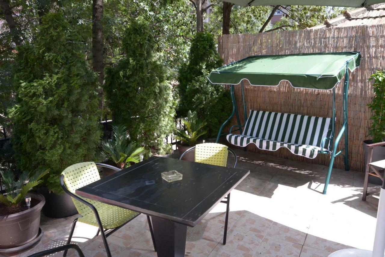 Guest House Golden Coin Ниш Экстерьер фото
