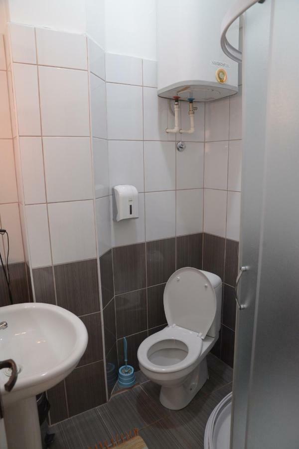 Guest House Golden Coin Ниш Экстерьер фото