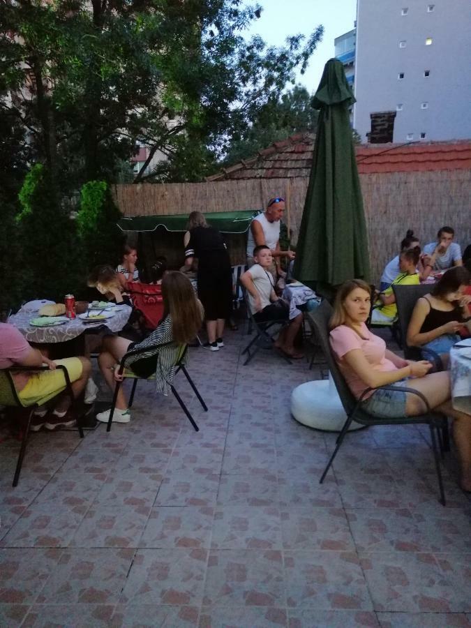 Guest House Golden Coin Ниш Экстерьер фото